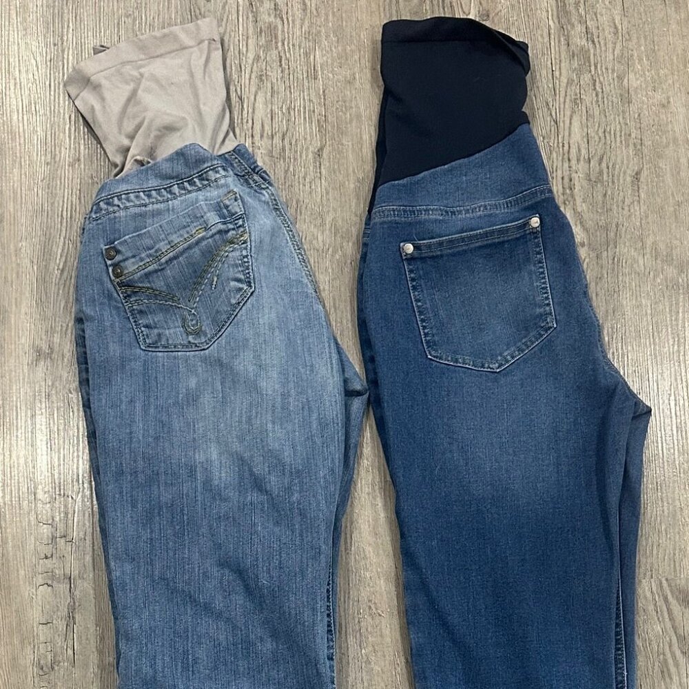 Lot of 2 Maternity Jeans – A Pea in the Pod Size M & Savi Parker Size 28